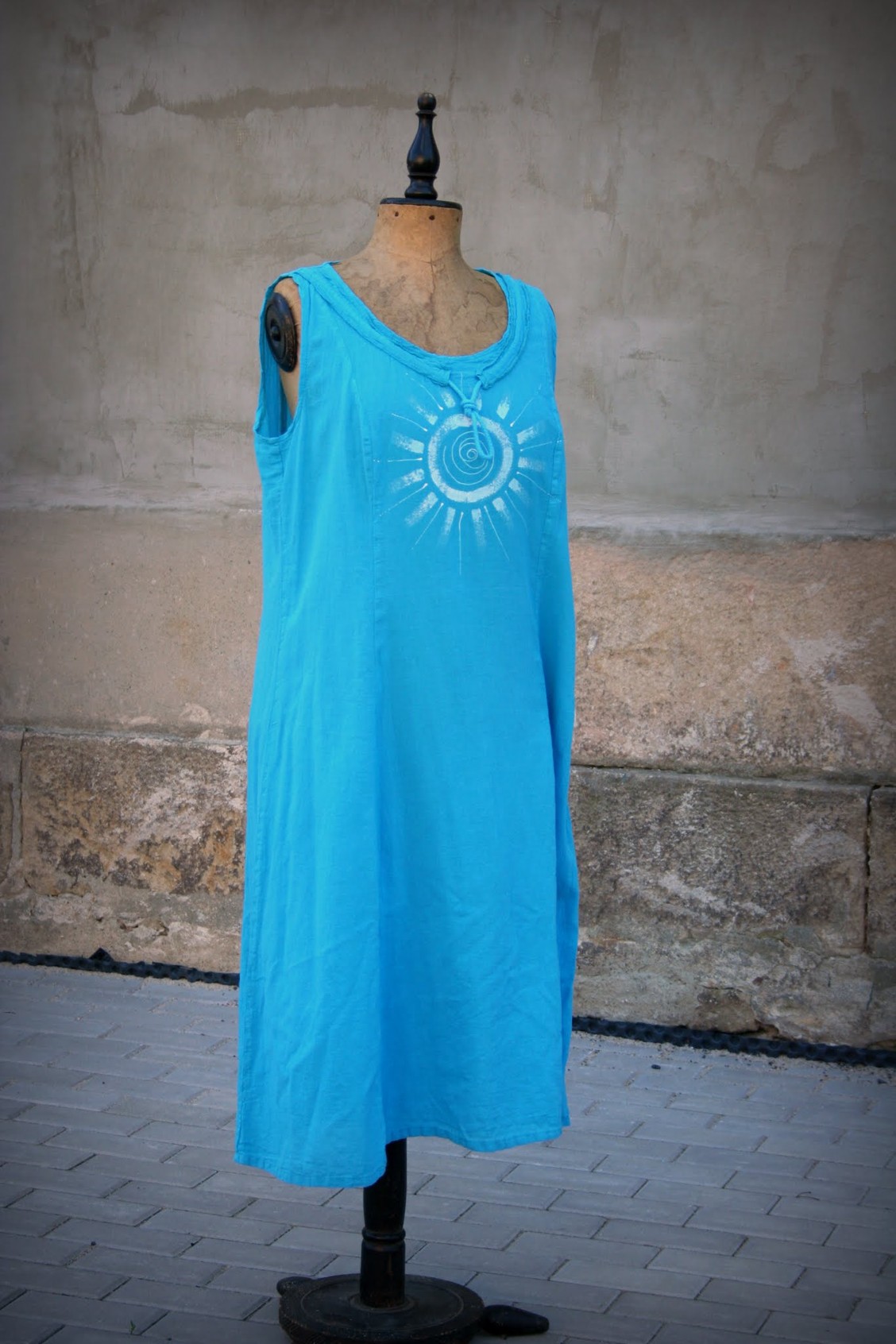 sluníèkové šaty